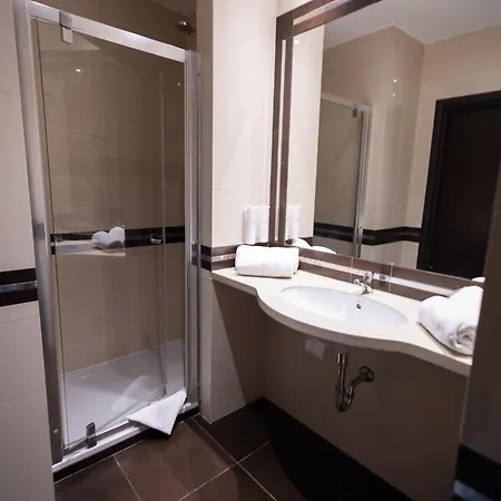 Hotel Aviator 4*