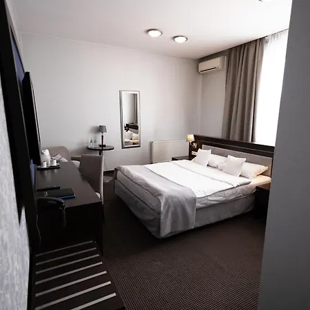 Aviator Hotel 4*