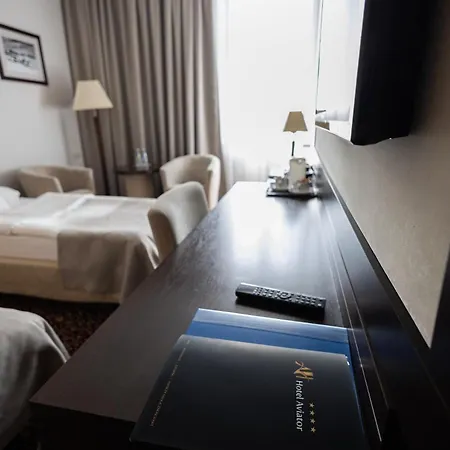 Aviator 4* Radom